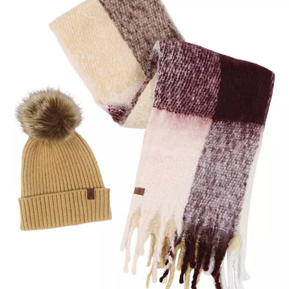 New in Box, Lucky Brand Camel Pom Beanie & Matching Scarf Set. - Picture 3 of 4